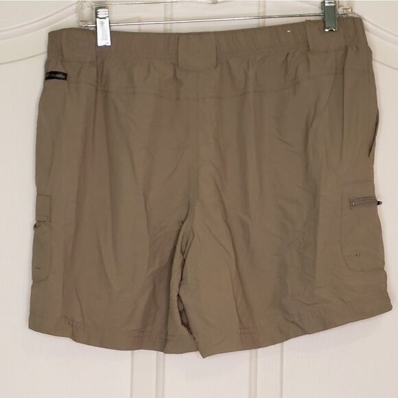 Columbia Shorts  - Picture 5 of 7